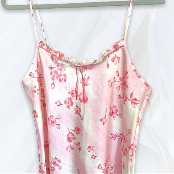 Vintage Avon (M) Light Pink Chemise - Picture 6 of 6